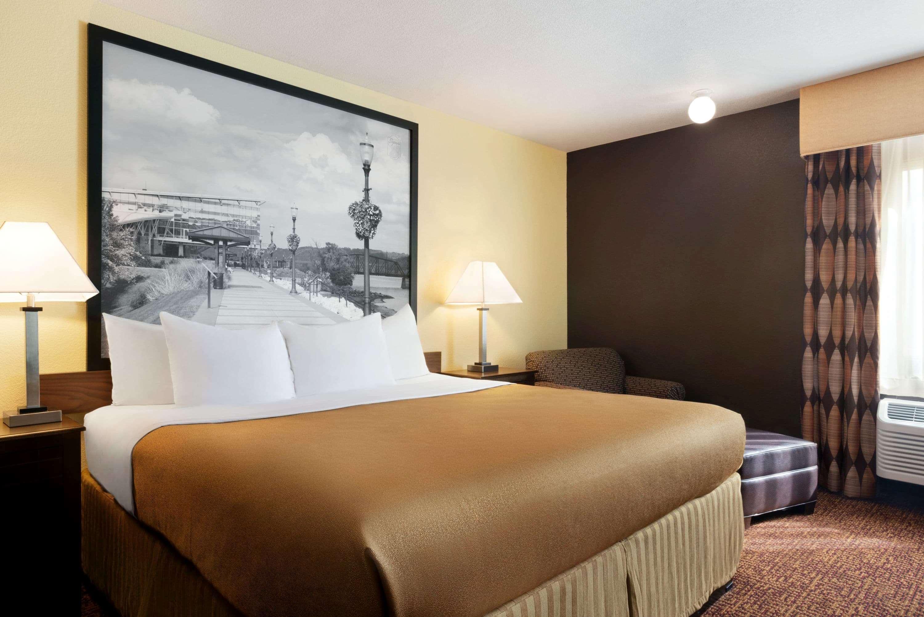 Super 8 By Wyndham Des Moines Otel Dış mekan fotoğraf